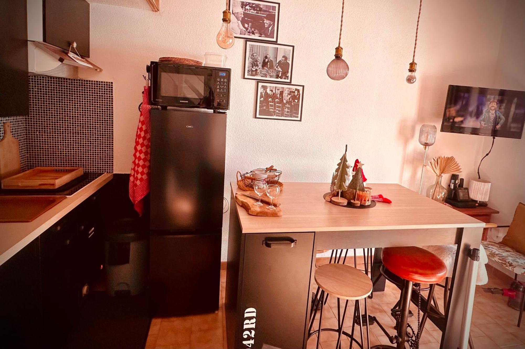 Residence Le Sunset Marseillan-Plage, Entre Mer Et Lagune De Thau, Etape Velo, Famille, Couple, Vrp, Toutou Admis, Jardin, Parking Prive Gratuit, Velos, Clim, Wifi Fibre Gratuite, Commodites, Plage Et Piste Cyclable A Proximite, 6 Couchages Nous Cont Ngoại thất bức ảnh